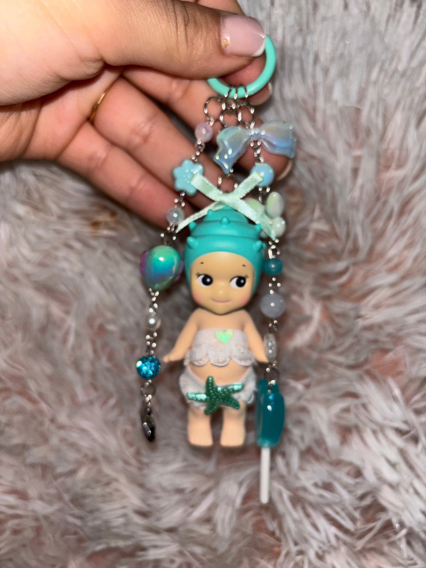 Authentic Seashell Sonny Angel keychain